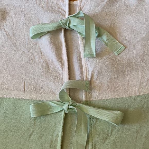 ❗️FREE Colorblock Back-tie Top📍with $25 purchase📍 MUST BUNDLE - Picture 7 of 12